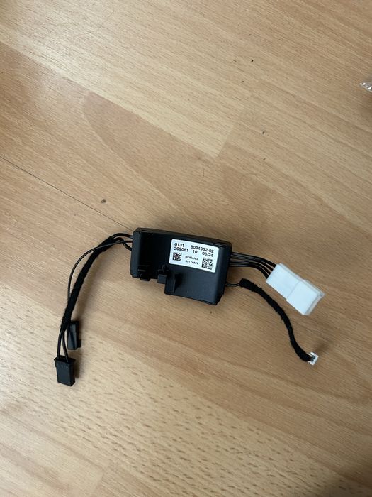 Modul vibratii incalzire volan m bmw g20 g30 g05 g06 g07 g31 g32 g11