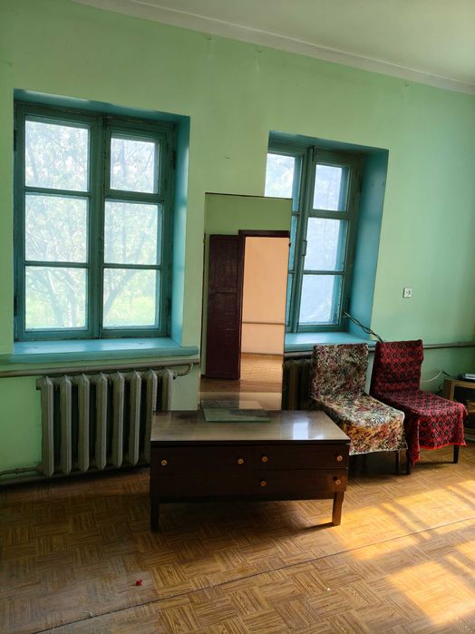 Продам зеркало-трюмо