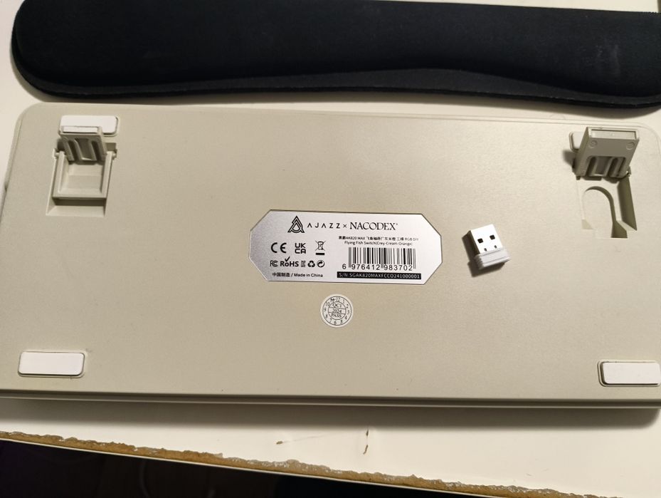 Tastatură mecanică Ajazz AK820 Max – wireless, RGB, ca nouă