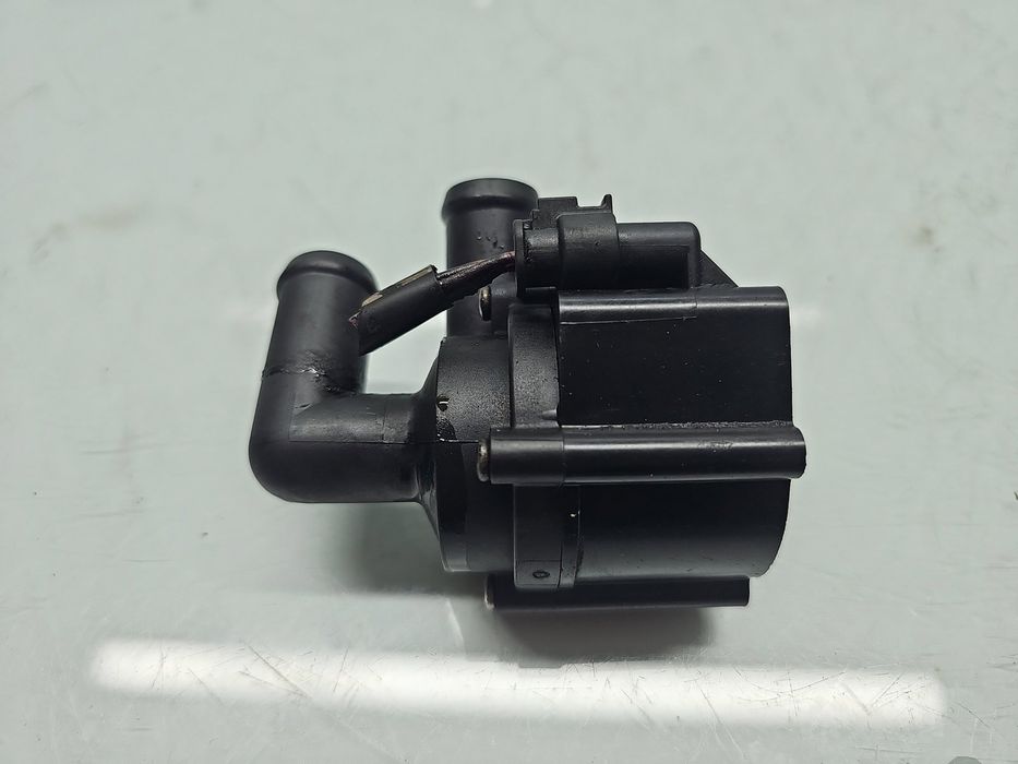 Pompa recirculare apa Volkswagen Passat B6 (3C2) [Fabr 2005-2010] 5N09
