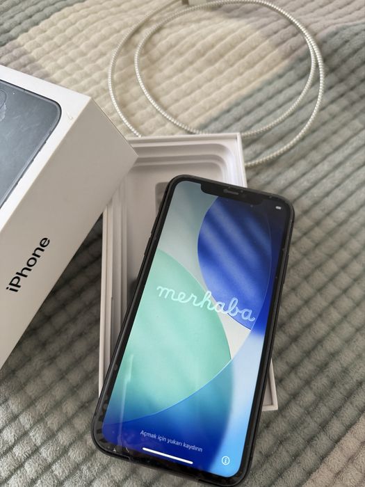 Продаю Iphone 11