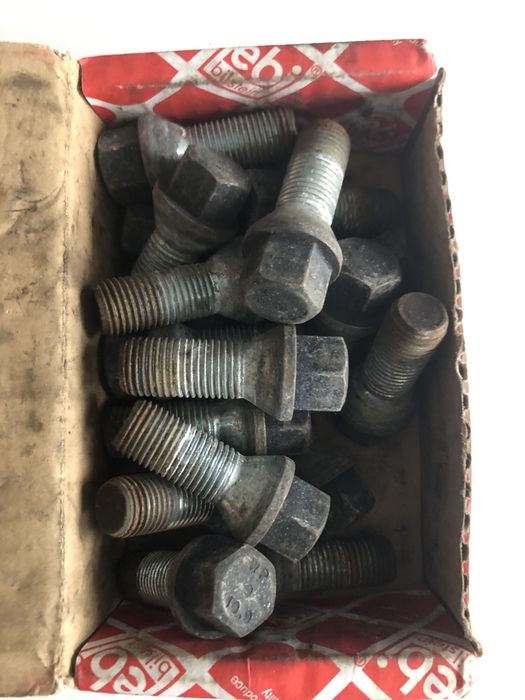 Prezone VW / Mercedes / Audi cu tot cu capacele