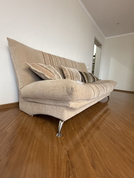 Диван, подушки, софа