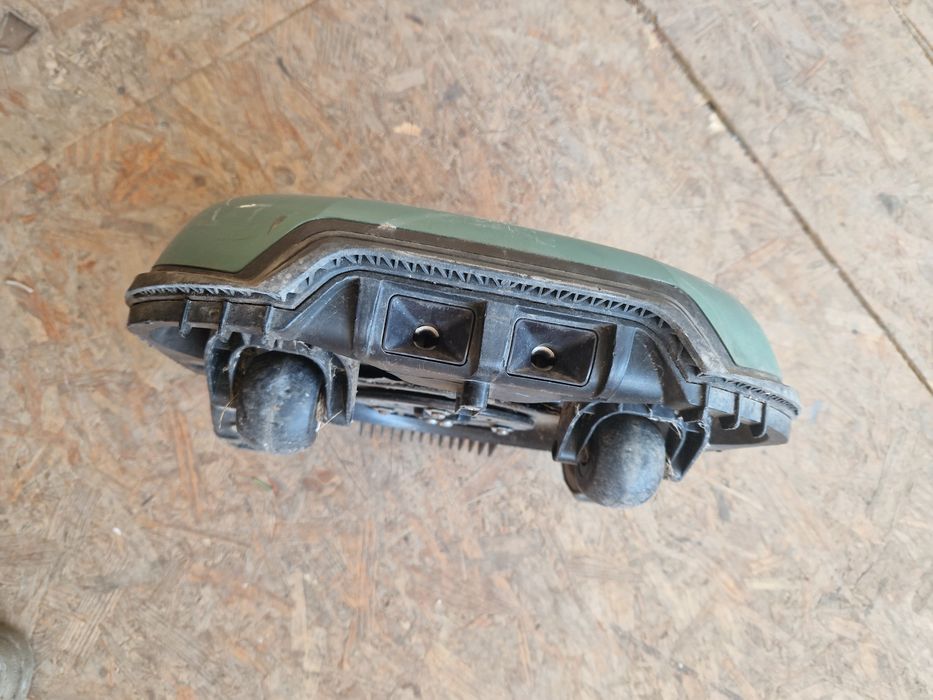 Robot de gazon Bosch Intego M+ 700