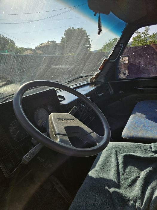 Vând Iveco Daily