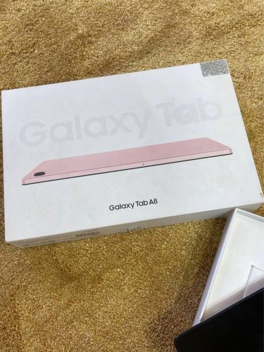 Samsung tab 8 ideal xolatda bir qol ishlatilgan