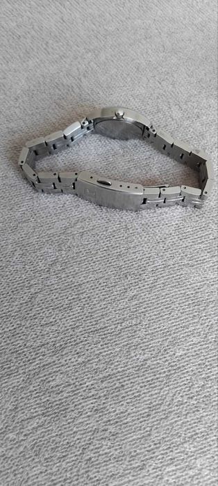 Швейцарски дамски часовник Tissot PR 100 Sapphire Crystal