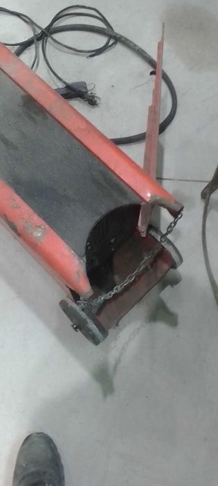 телоподаващо Einhel SGA 160 и електражен