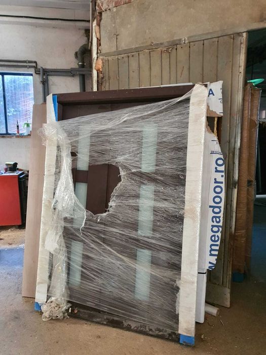 Usa de curte Arta Door Modern Dubla 140 cm deschidere dr.