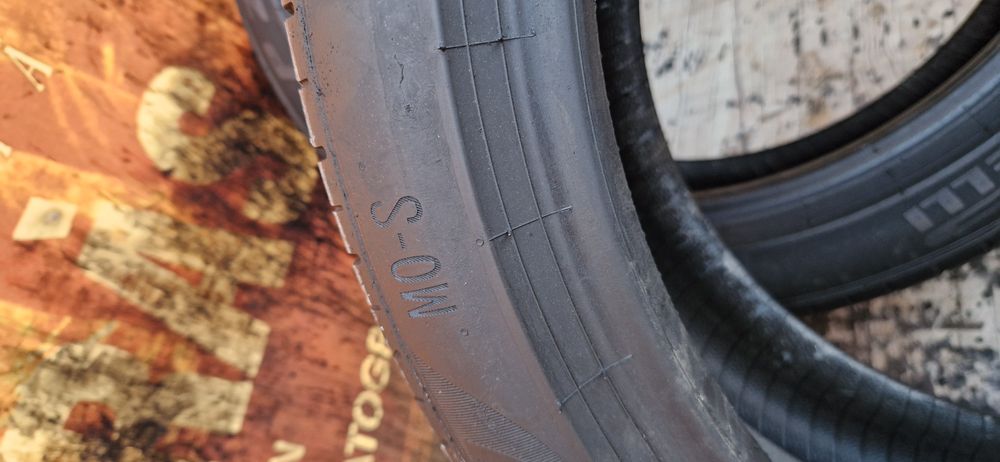 2 Anvelope Pirelli 255 40 R20 de vara . Dot 2023