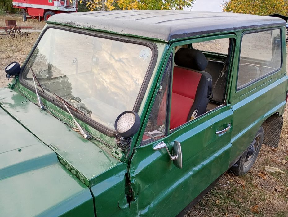 Vând ARO 10 functional