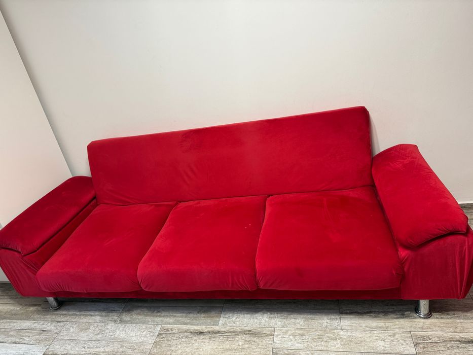 Mobilier și canapea