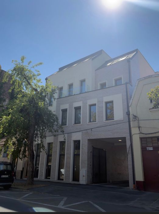 Apartament cu 2 camere oradea ultracentral