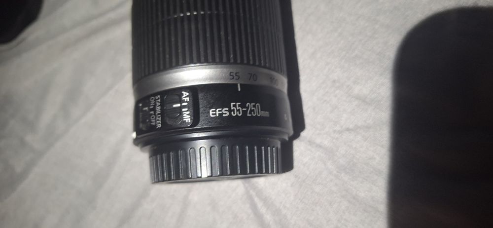 Фотоаппарат Canon 700d