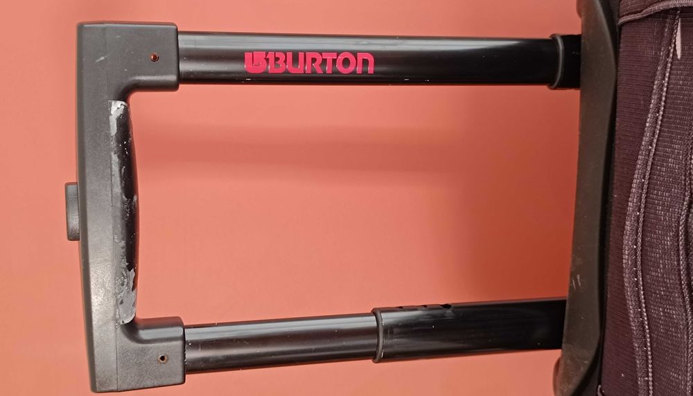 Burton-Много Запазен