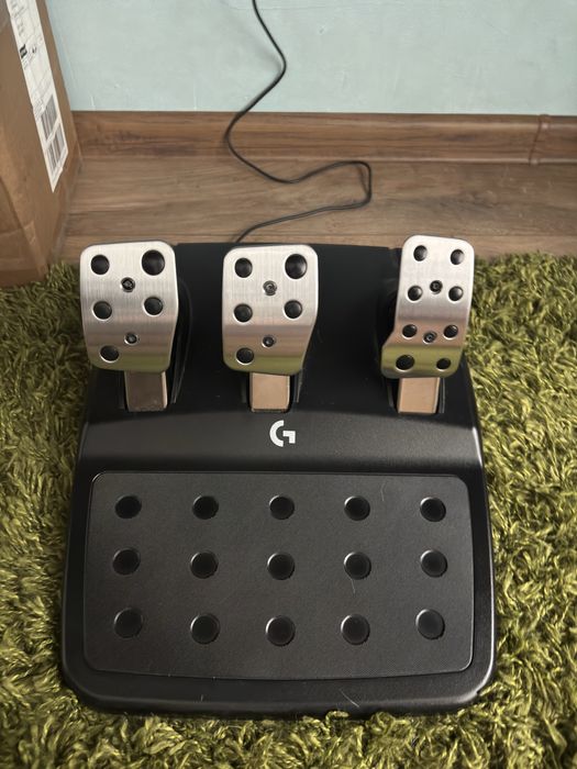 Logitech G923 Special Edition + shifter и гаранция