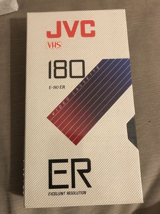 Нови касети за видеокамери VHS-C /VHS