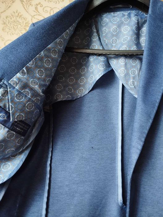 Продам летний молодежный пиджак