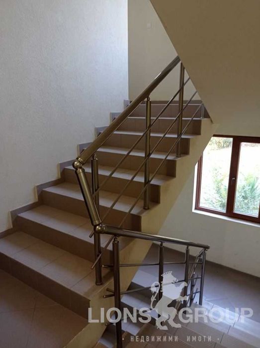 Продава се Тристаен апартамент в Варна, Възраждане 3 - 90 кв.м за 1556 €/кв.м - Снимка #22