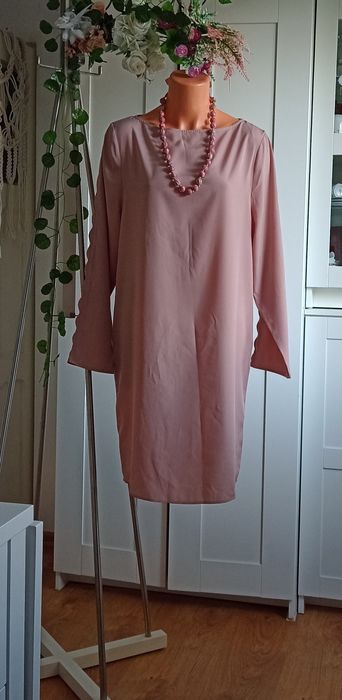 Rochie superbă eleganta - H&M - reduceri la seturi