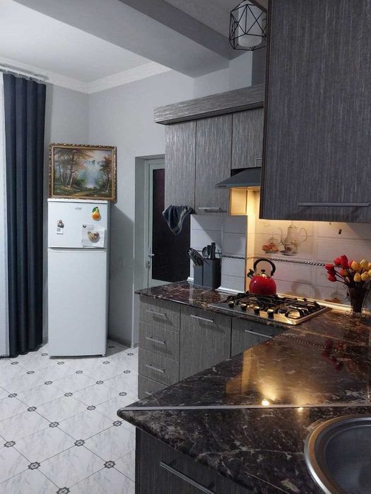 Срочно продаётся квартира , Kvartira , sotiladi uy , дом ,