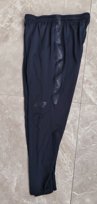 Nike размер M Мъжко долнище