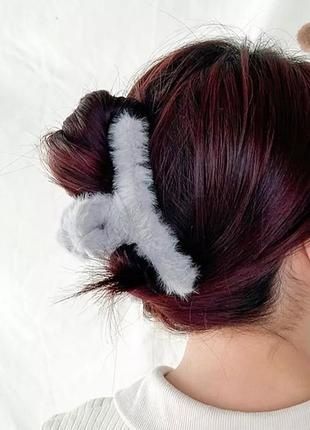 Mukammal ko‘rinish siri — mo‘ynali soch qisqichi