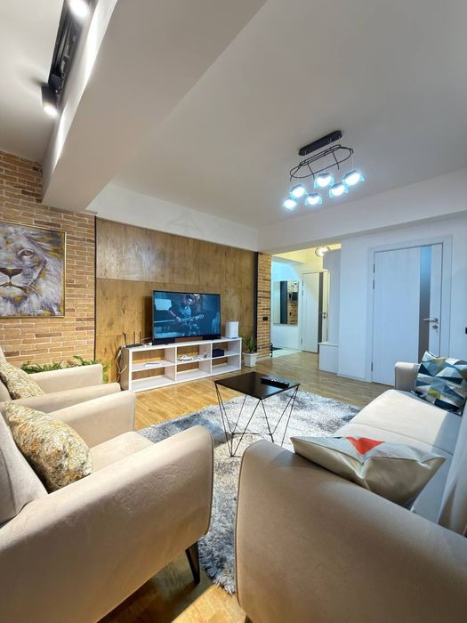 Квартира продается 2/8/9 на Ойбеке