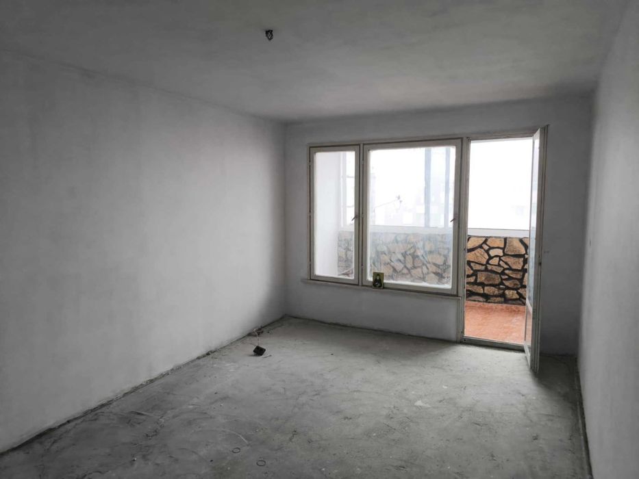 Апартамент Тристаен