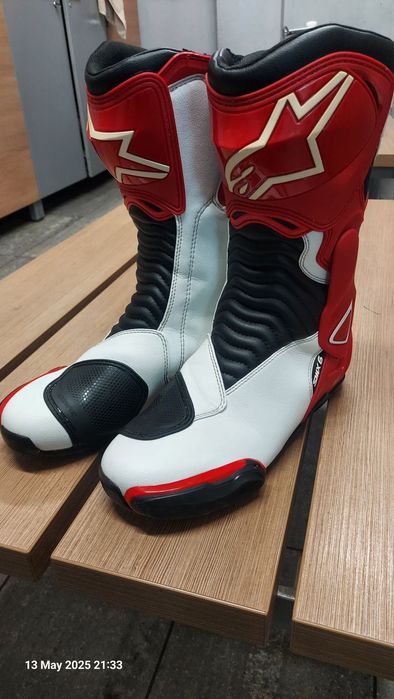 Продавам Пистови ботуши Alpinestars SMX6