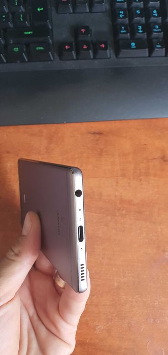 Huawei P9 (EVA-L09)