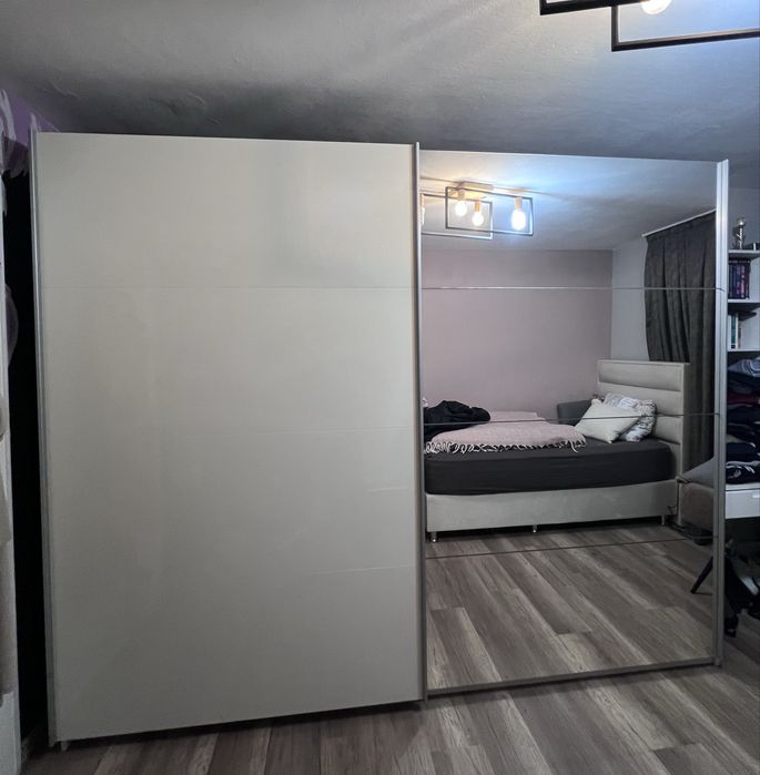 Dressing/Dulap 270/220/65 cm 2 usi culisante alb crem lucios/oglinda