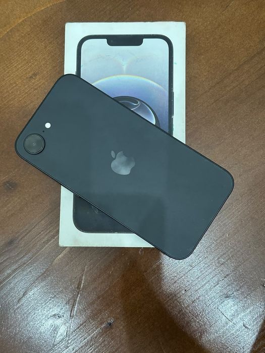 Продам iPhone 16e