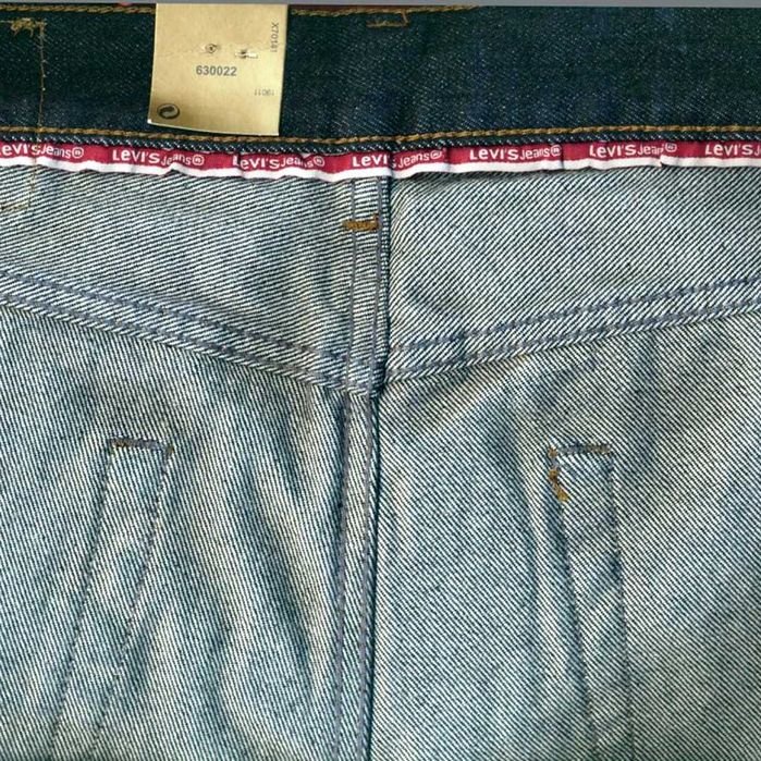 Джинсы "Levis 630" (размер 54/56), плотные, темно-серые