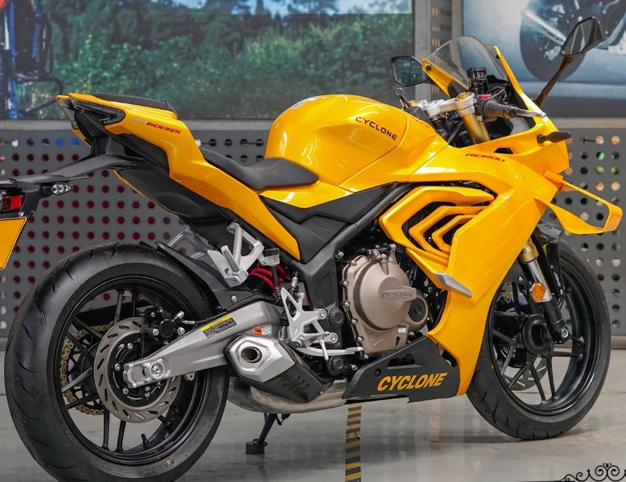 Мотоцикл Cyclone RC600 ABS заказ