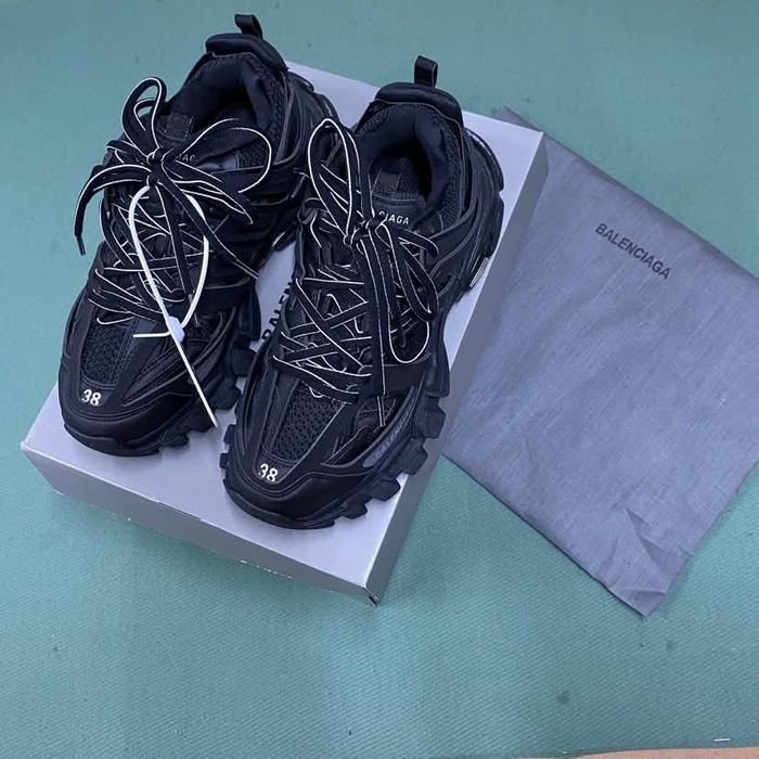Balenciaga Track