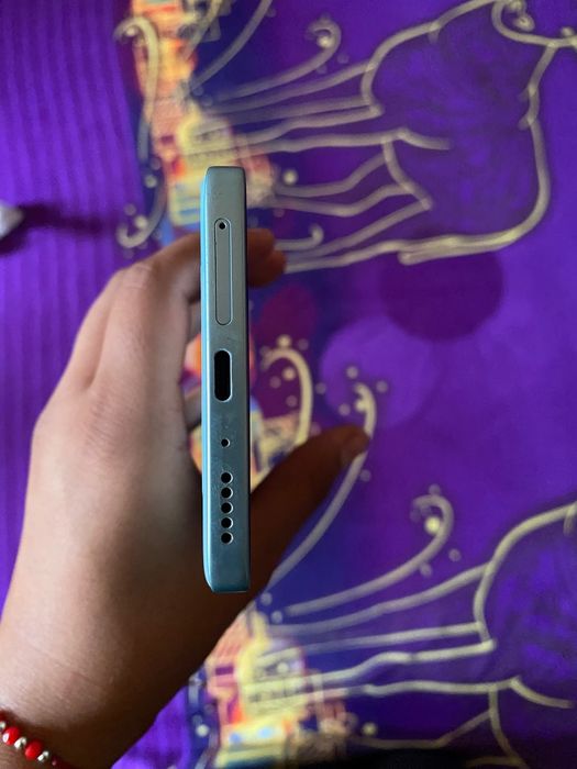 Redmi note 14 5g  impecabil fara nicio zgârietură vand sau schimb cu iPhone