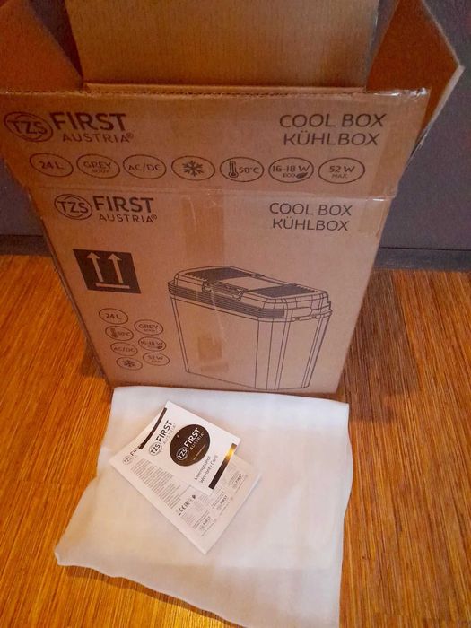 Хладилна чанта с голям обем 24 литра 2в1 за охлаждане и затопляне