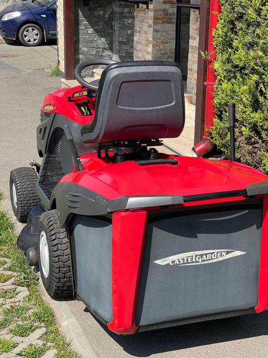 Tractoras Castel Garten de tuns iarba 20hp VTWiN