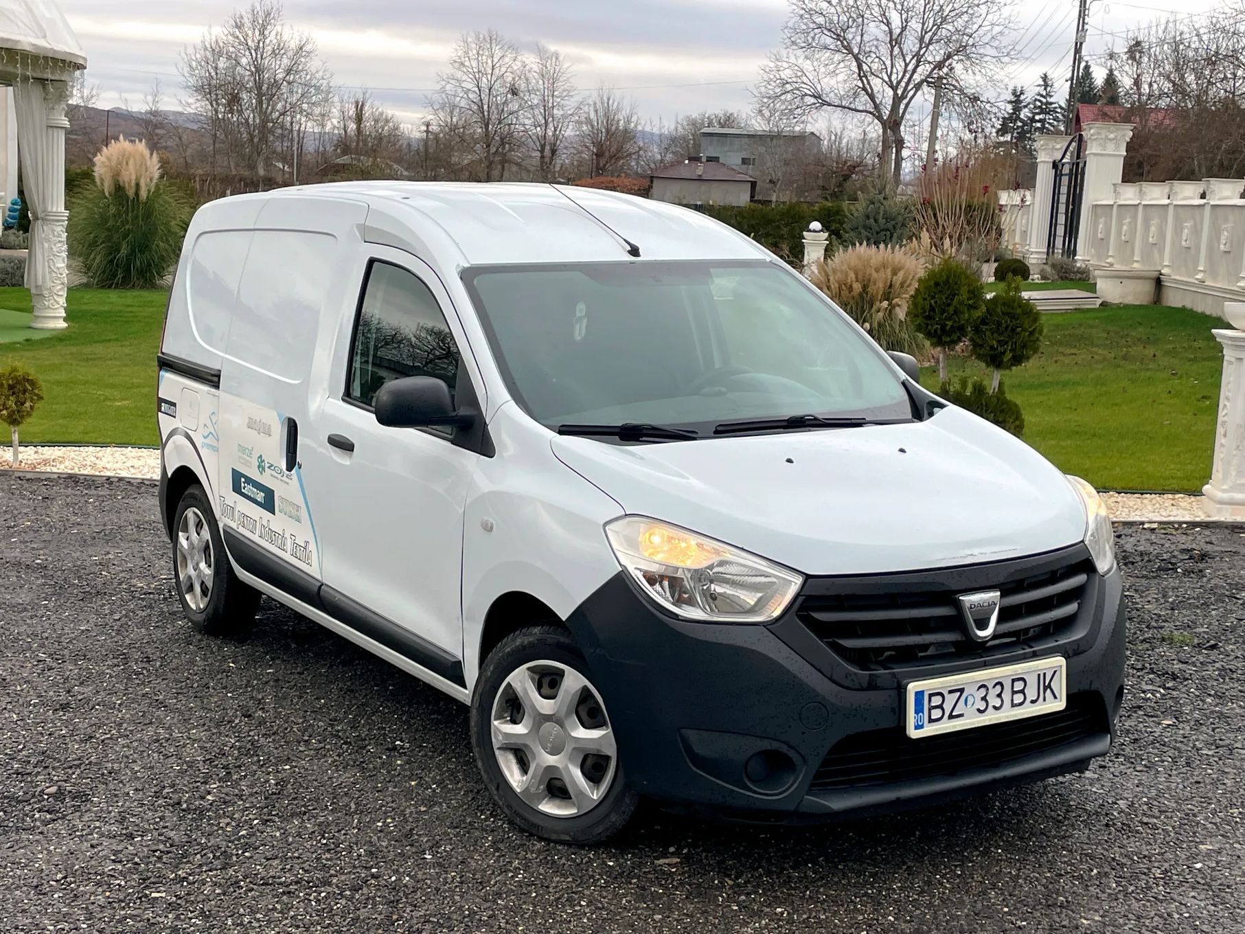 Olx dacia dokker van on sale