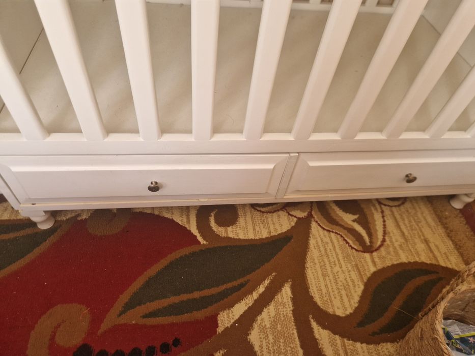 Детская кроватка-манеж с ящиками