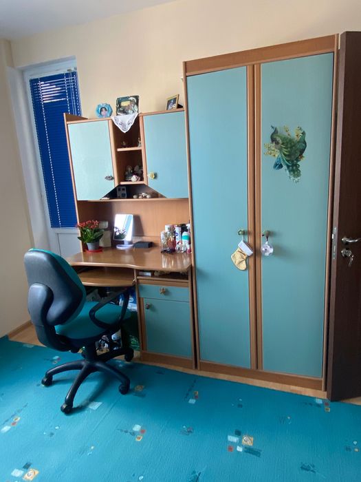 Детско-юношеско обзавеждане