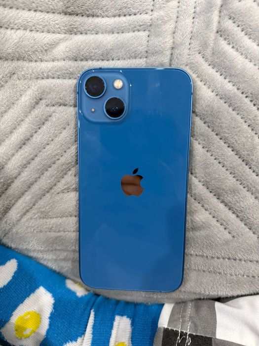 Iphone 13 бу синий