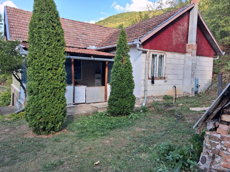 Casă de vânzare în Viile Apei, 2 camere, 58 ari teren