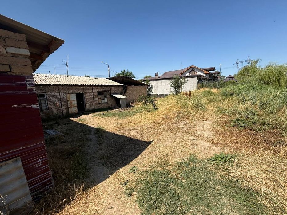 Продаётся земельный с большим фасадом первая линия , Кибрайский район