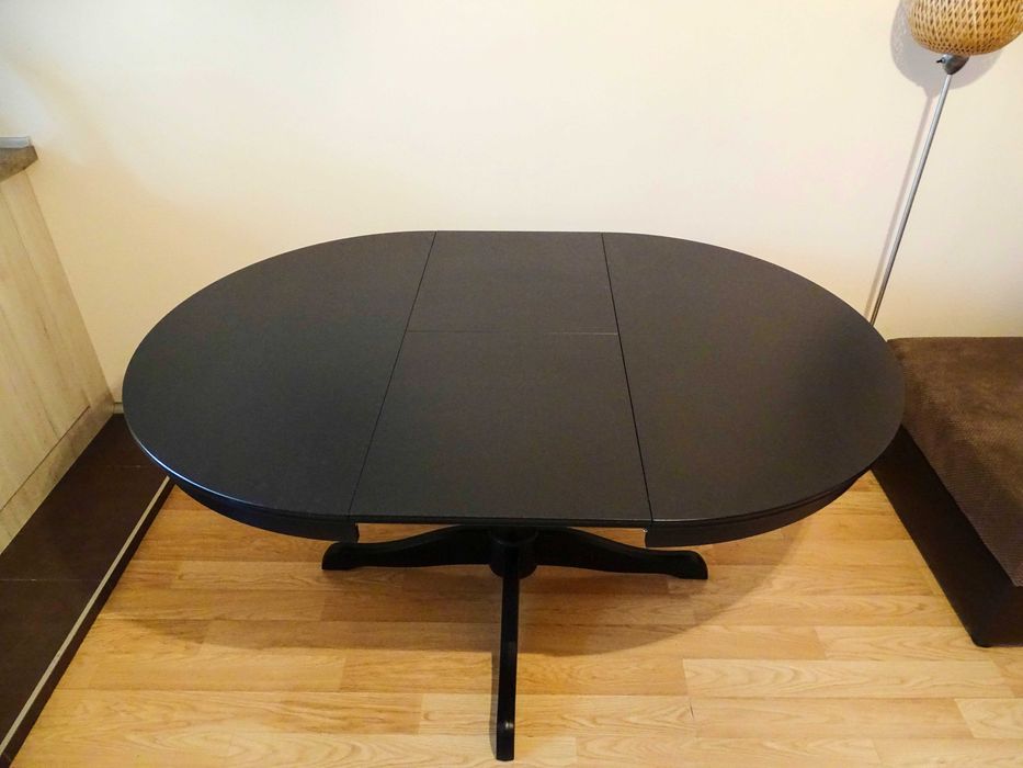 Дървена разтегателна маса INGATORP