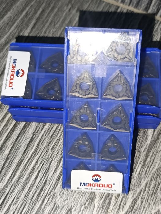 Plastinkalar tokar-frezer lar uchun