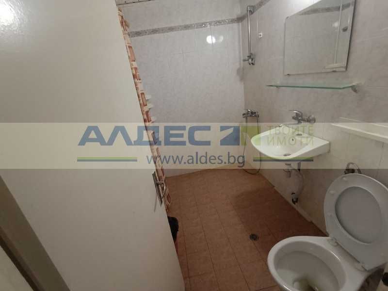 Дава се под наем Тристаен апартамент в София, Младост 3 - 110 кв.м за 841.5 € - Снимка #11