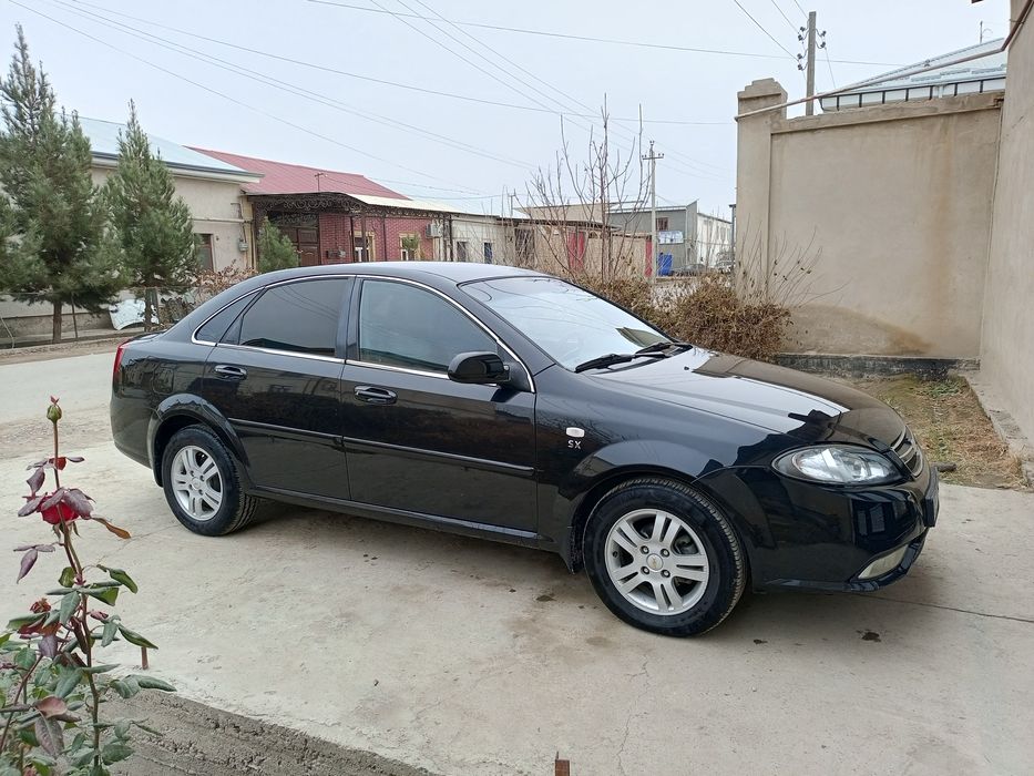 Лассети 1.8 2012