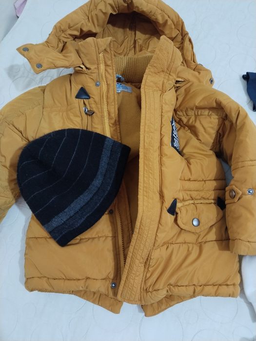 Продам пакет вещей на мальчика 3-5 лет